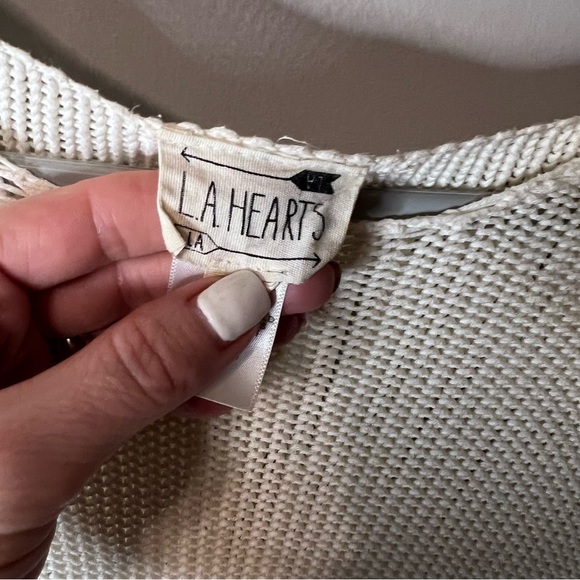 LA Hearts sweater - Picture 2 of 5